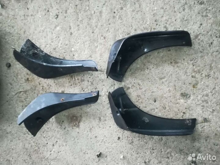 Брызговики оригинальные Nissan Qashqai J10