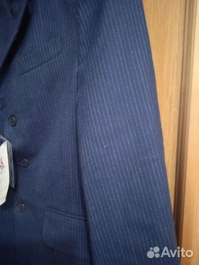 Пиджаки на подкладе, новые, 140 и 146