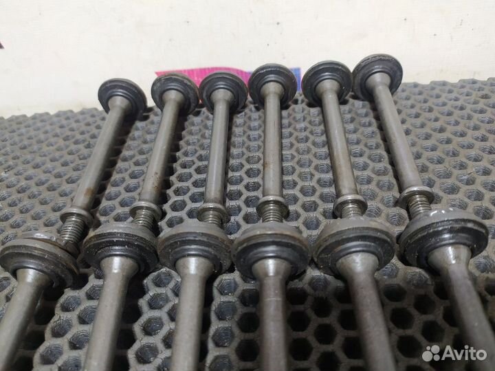 Комплект болтов впускного коллектора