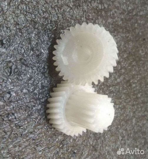 Моторчик стеклоочистителя на Калина 2, б/у