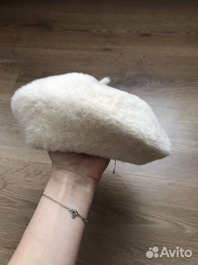 Берет женский новый