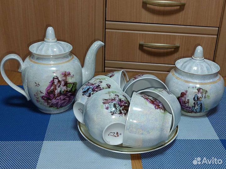 Чайный сервиз