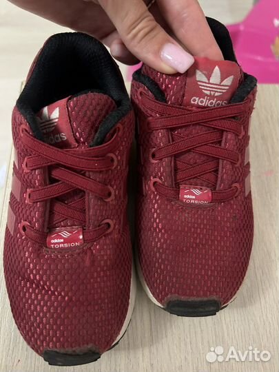 Кроссовки adidas для девочки 26 размер