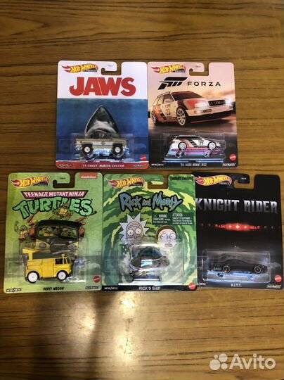 Hot wheels premium retro intertaiment