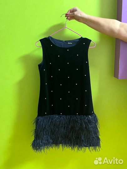 Платья праздничные