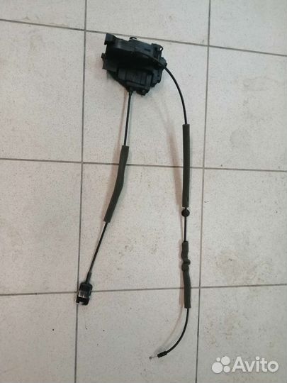 Замок сдвижной двери Рено Кангу 2