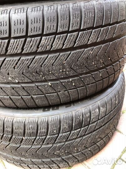 Gripmax Status Pro Winter 245/45 R17