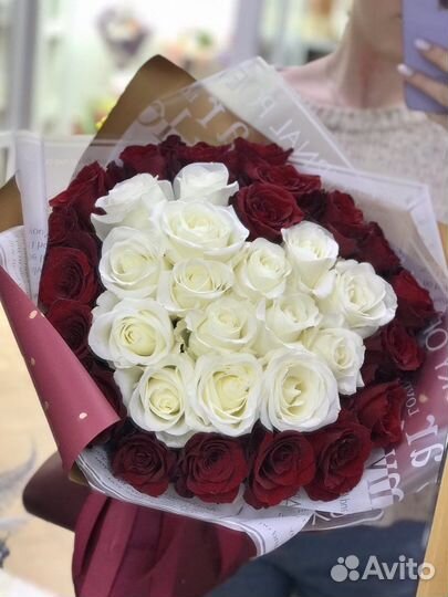 Розы доставка цветов Пермь, букеты 15 25 51 101