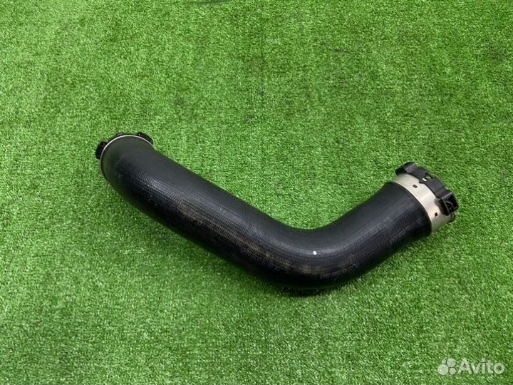 Патрубок интеркулера левый Mercedes Gle-Class C292