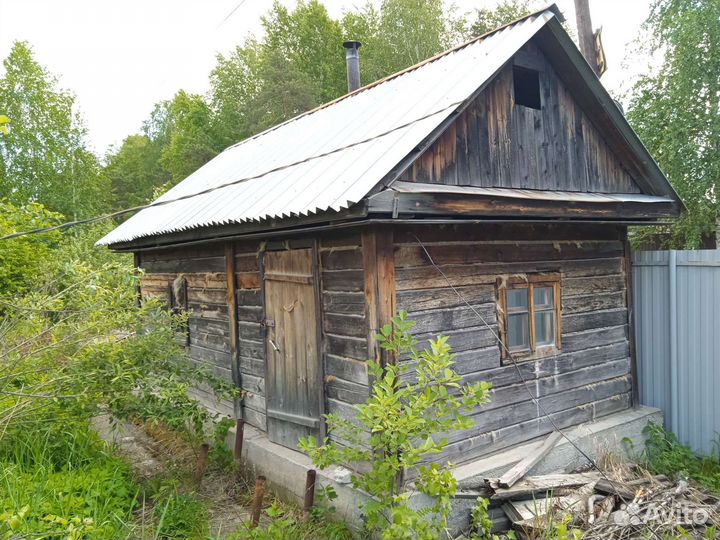 Сруб бани из бруса