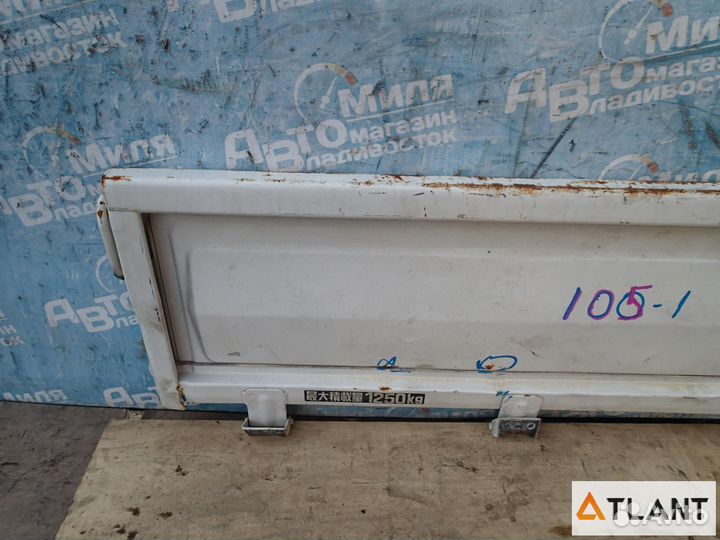 Борт задний toyota dyna