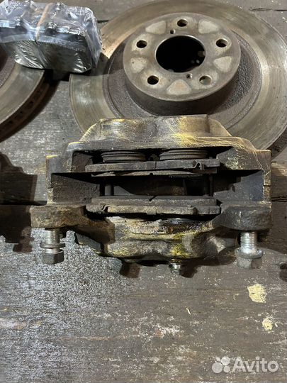 Суппорта 4 pot Subaru