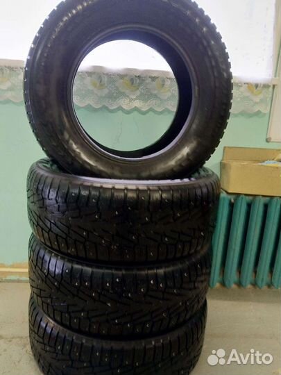 Nokian Tyres Hakkapeliitta 7 285/60 R18