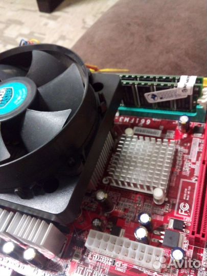 Материнская плата