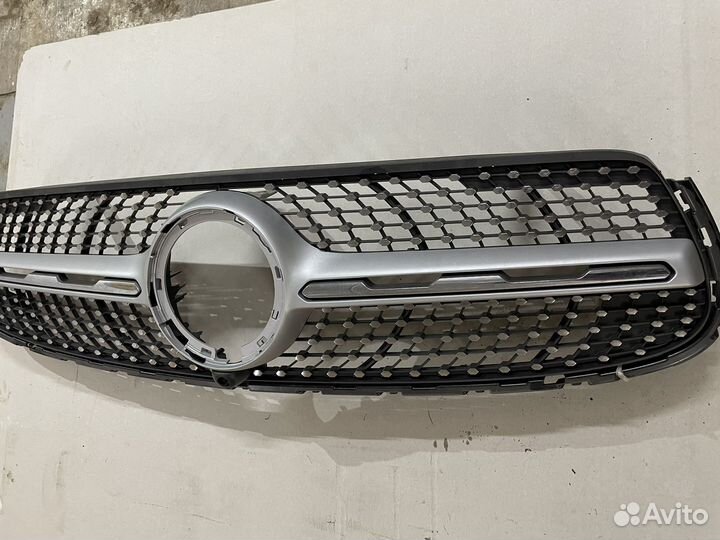 GLC C253 Coupe решетка радиатора