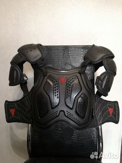 Мото черепаха Dainese