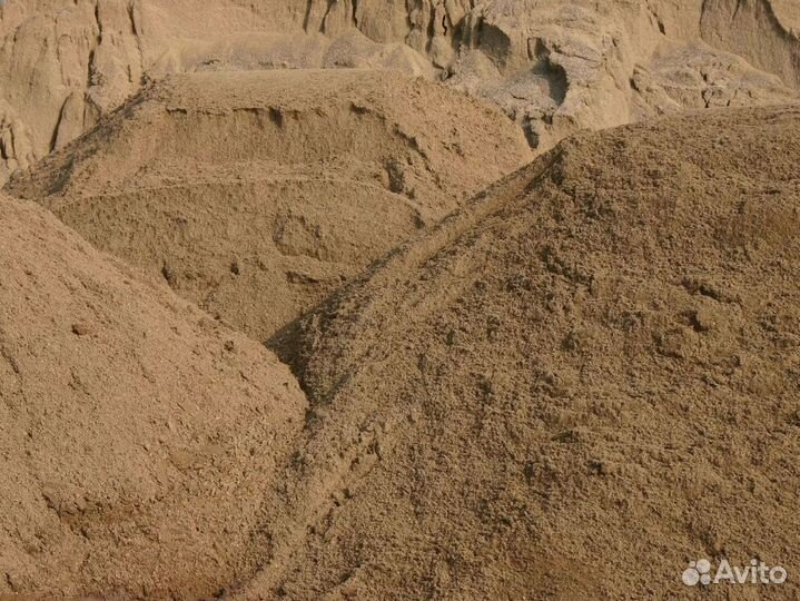 Песок карьерный в мешках доставка от 1м3