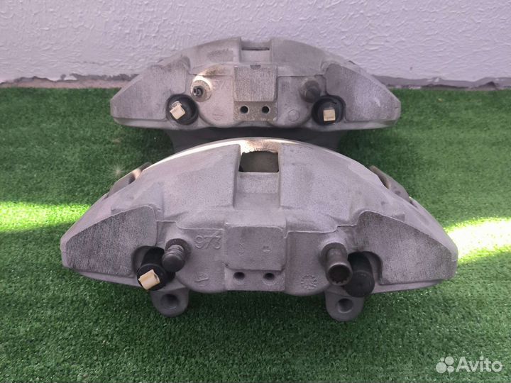 Комплект суппортов Audi 356мм