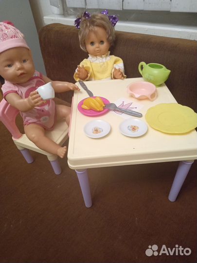Столик для кормления кукол