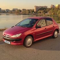 Peugeot 206 1.4 AT, 2007, 209 000 км, с пробегом, цена 330 000 руб.