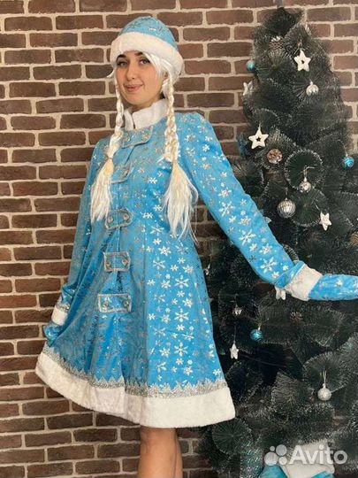 Продажа новых костюмов 