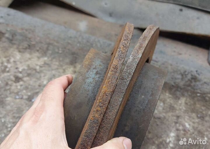 Диски тормозные задние Мазда 3 bl