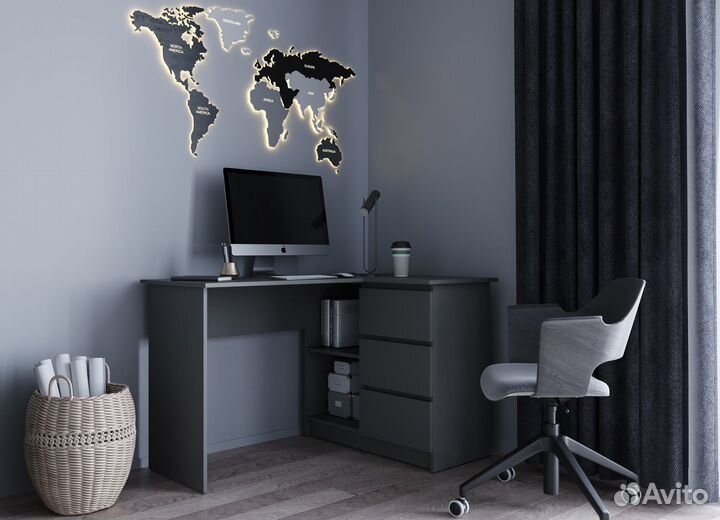 Письменный стол