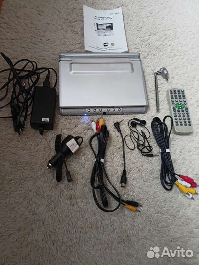 Портативный видеопроигрыватель