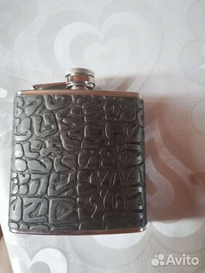 Фляжка новая