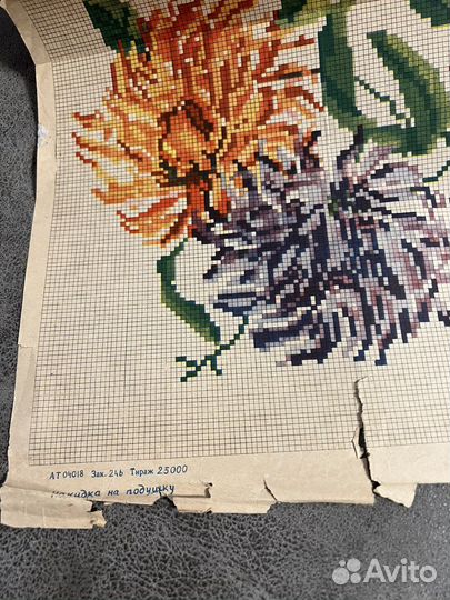 Узор вышивки крестом, антик