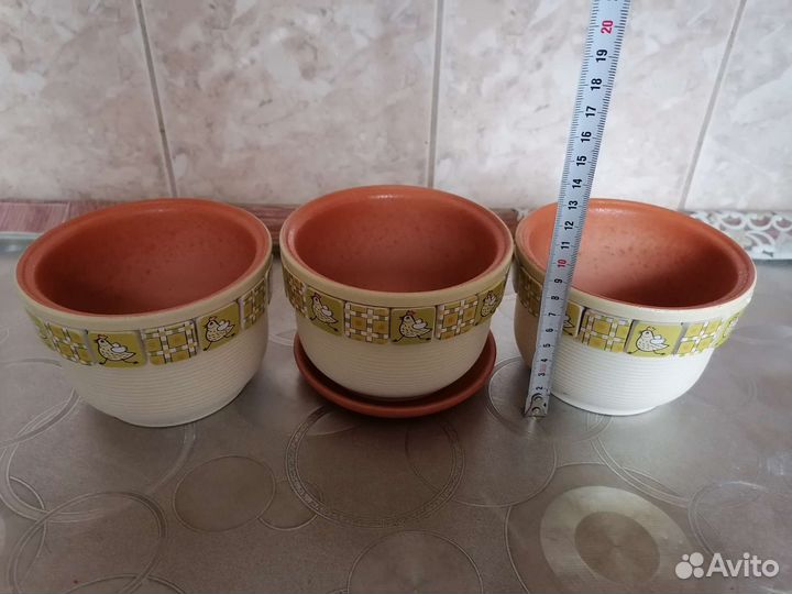 Горшки для цветов с поддонами (керамика, пластик)