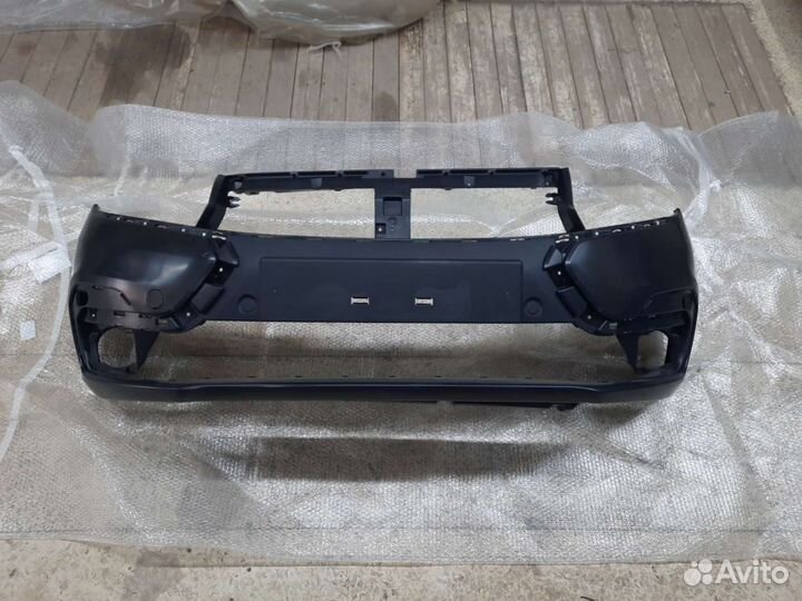 Бампер Largus FL передний