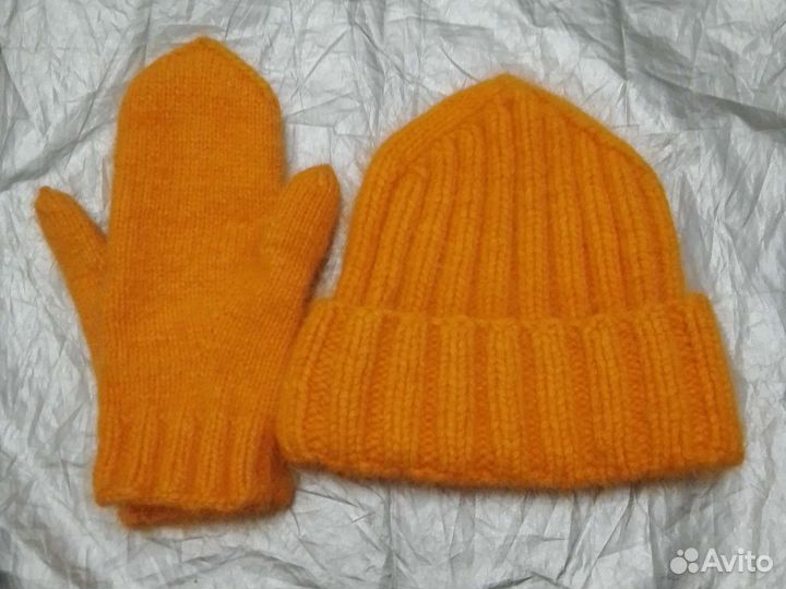 Варежки +шапка из пуха норки новые