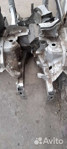 Передняя четверть левая правая Kia Rio 3