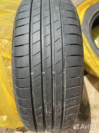 Goodyear EfficientGrip Performance 205/60 R16