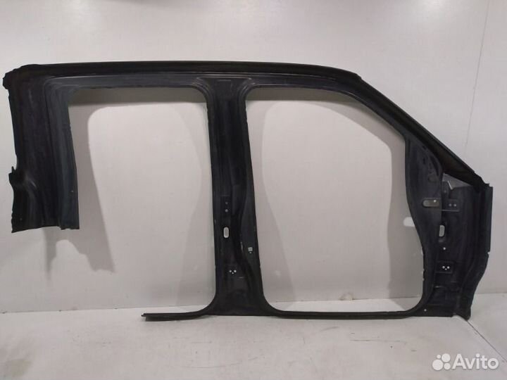 Боковина кузова левая Nissan Navara D40 2004-2015