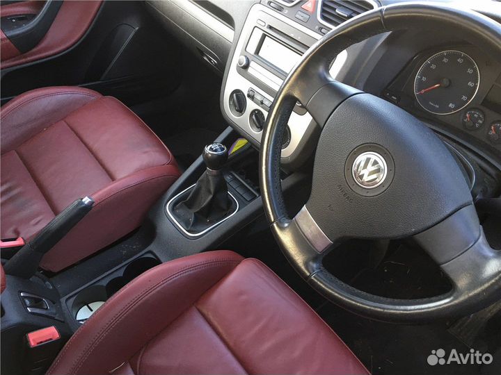 Разбор на запчасти Volkswagen Eos