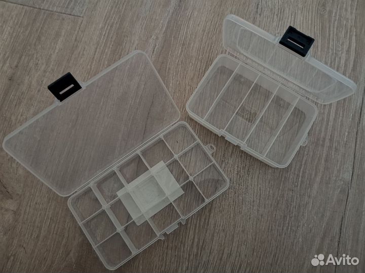 Коробка органайзер для шитья, пуговиц, бисера