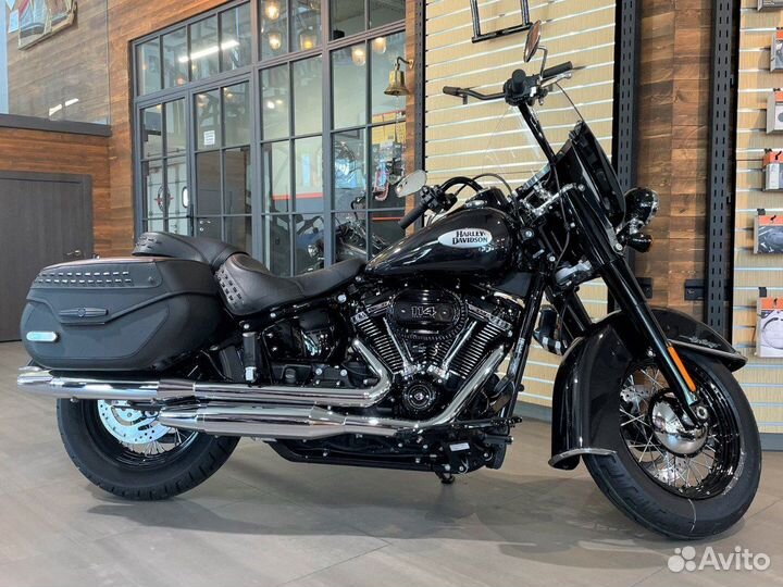 Heritage 114 Harley-Davidson 2021 - Black Jack