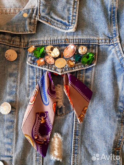 Джинсовая куртка