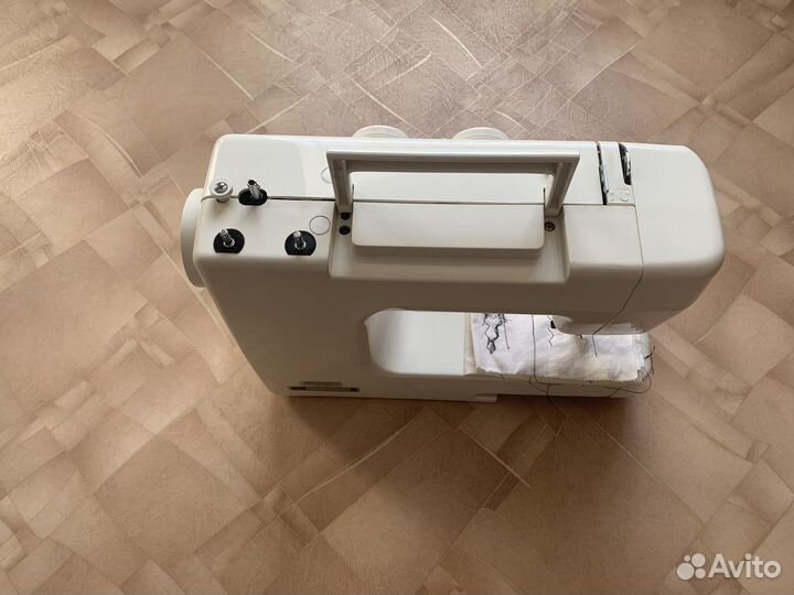 Швейная машинка