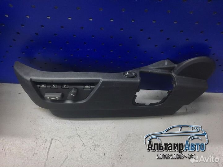 Блок управления сидением Range Rover Sport левый