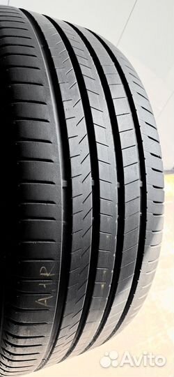 Bridgestone Alenza 001 285/45 R22 110H