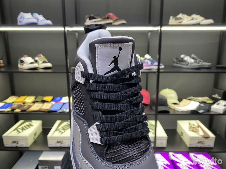 Кроссовки Nike Air Jordan 4 Retro 