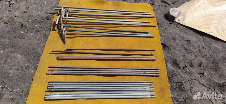 Стойки для палатки