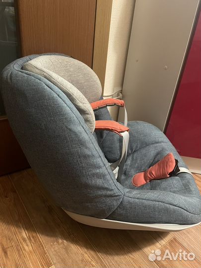 Автомобильное кресло maxi cosi