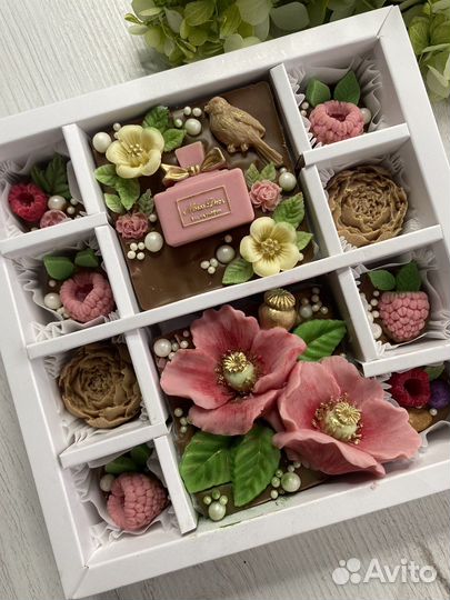 Шоколад ручной работы, подарок,цветы из шоколада