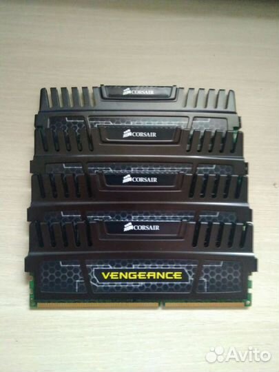 Оперативная память Corsair Vengeance 8гб, ddr3