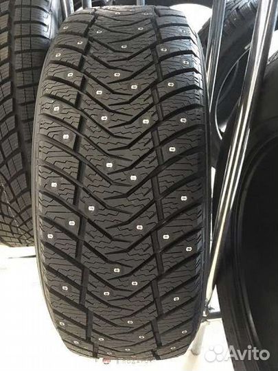 Yokohama Ice Guard IG65 235/55 R20