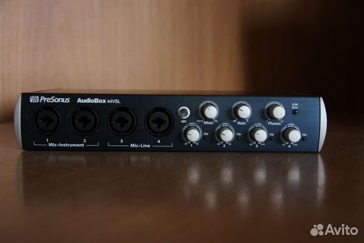 PreSonus AudioBox 44VSL аудиоинтерфейс